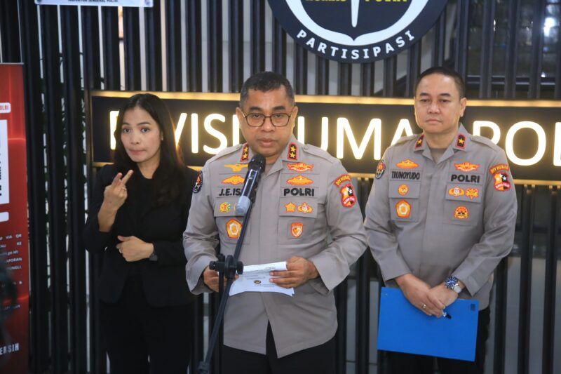 Kepolisian Negara Republik Indonesia kembali melakukan rotasi dan mutasi jabatan terhadap Perwira Tinggi (Pati) dan Perwira Menengah (Pamen) pada Februari 2026. Mutasi tersebut tertuang dalam satu Surat Telegram (ST) Kapolri dengan nomor ST/440/II/KEP./2026 tertanggal 27 Februari 2026. Foto: Istimewa.