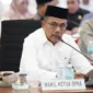 Wakil Ketua DPRA, Saifuddin Muhammad alias Yah Fud, mendesak Pemerintah Aceh untuk segera merealisasikan berbagai program dan kegiatan prioritas dalam APBA 2026, Selasa (07/04/2026).