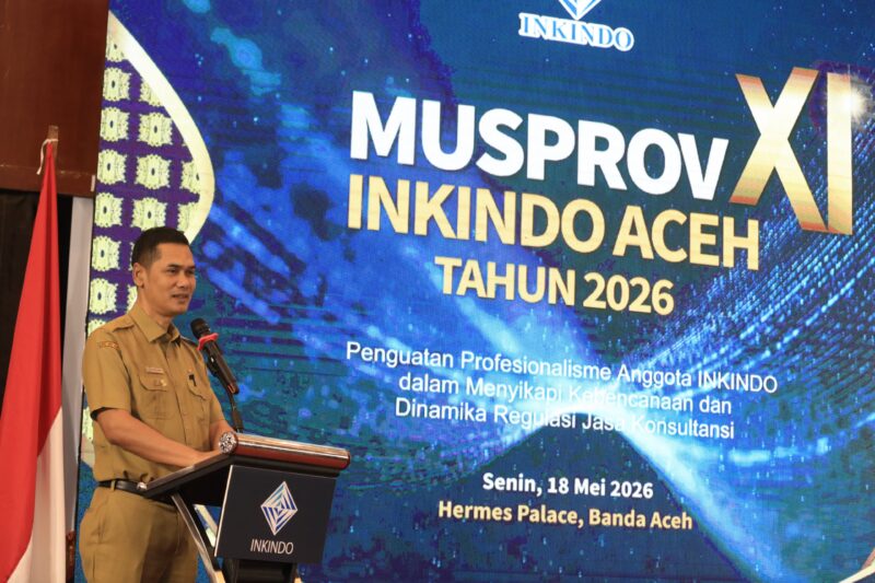 Sekretaris Daerah Aceh M Nasir menyampaikan sambutan sekaligus membuka secara resmi Musyawarah Provinsi (MUSPROV) XI INKINDO Aceh Tahun 2026 di Hermes Palace Hotel, Banda Aceh, Senin (18/5/2026). Foto: (Humas Aceh).