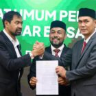 Sekretaris Daerah Aceh, Muhammad Nasir, ditetapkan sebagai Komisaris Utama PT Bank Aceh Syariah periode 2026–2030 dalam RUPSLB yang berlangsung di Pendopo Gubernur Aceh. Foto: (Humas Aceh)
