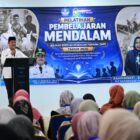Wakil Bupati Aceh Besar Drs H Syukri memberikan sambutan dan sekaligus membuka Pelatihan Pembelajaran Mendalam jenjang SMP di Aula Disnakertrans Aceh Besar, Rabu (24/06/2026).