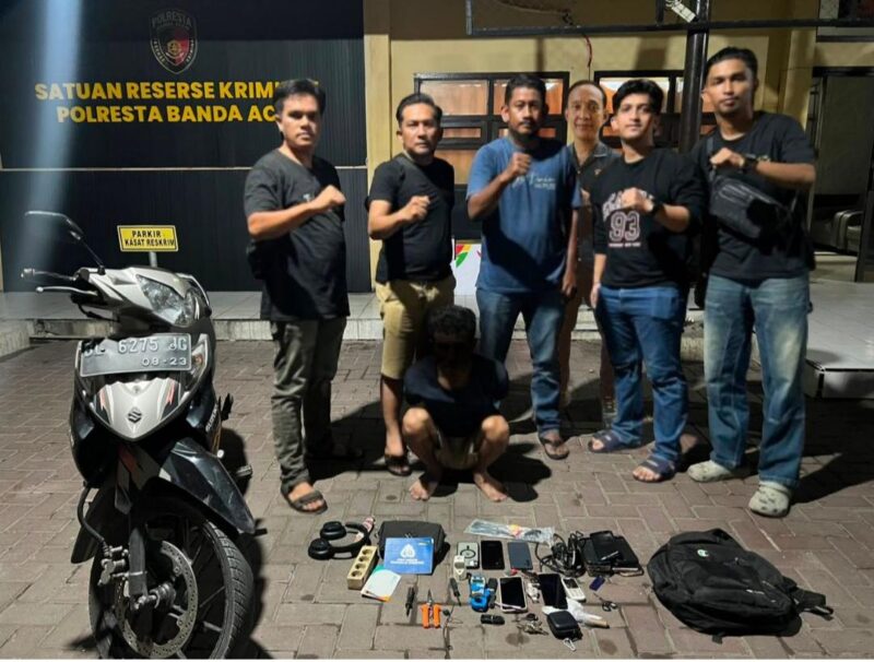 EY (32) dan Barang Bukti diamanka Polisi(Foto:Dok Ist)