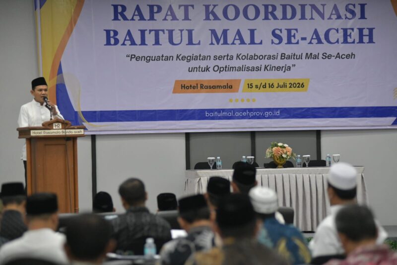 Wakil Gubernur Aceh Fadhlullah (Dek Fadh) membuka Rapat Koordinasi Baitul Mal se-Aceh di Hotel Rasamala, Banda Aceh, Rabu (15/7/2026). Foto: (Humas Aceh).