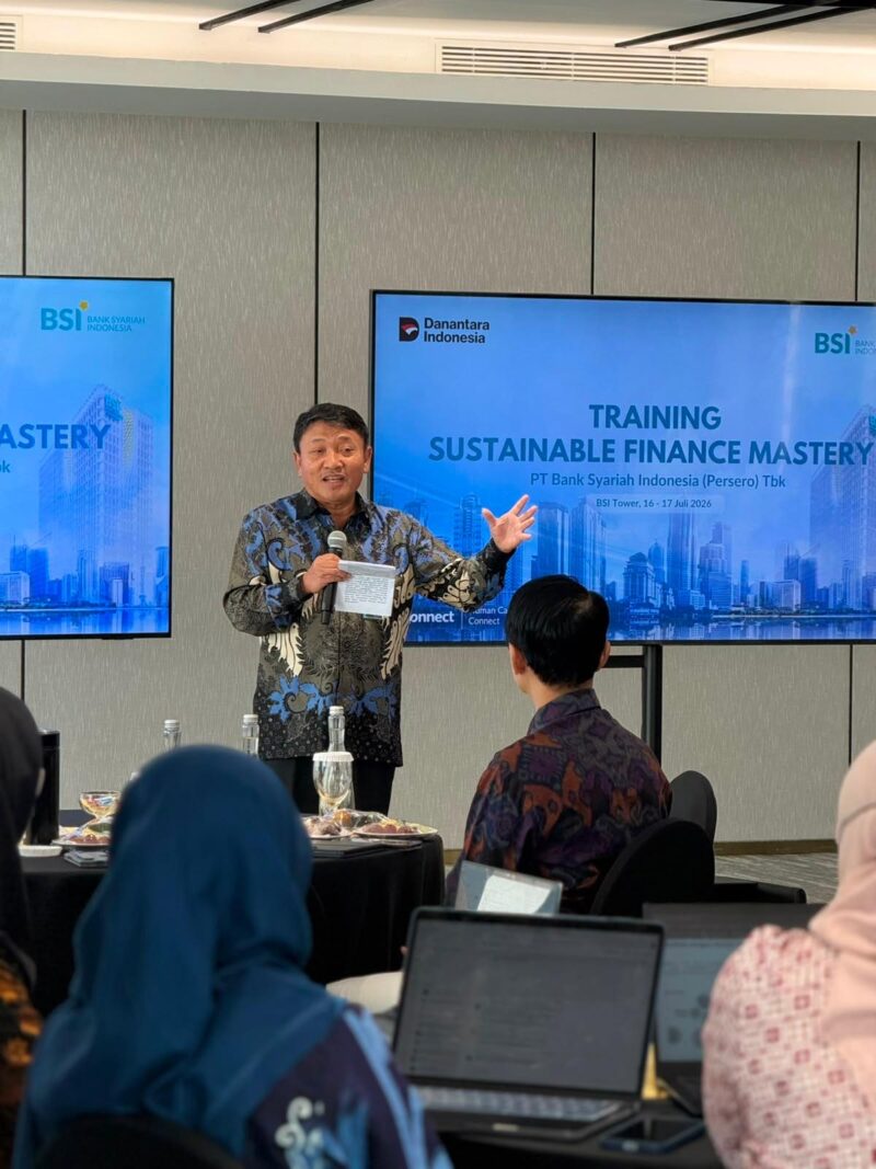 Wakil Direktur Utama BSI, Bob T. Ananta, memaparkan capaian kinerja pembiayaan yang tetap solid hingga Mei 2026 PT Bank Syariah Indonesia (Persero) Tbk (BSI), di Jakarta, Jumat (17/7/2026).Foto:(Humas BSI)