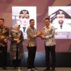 Sekda Aceh M Nasir, S.IP, MPA mewakili Pemerintah Aceh menerima tiga penghargaan Forum Pemred Multimedia Award 2026 di Hotel Alana, Yogyakarta, Sabtu (18/7/2026).