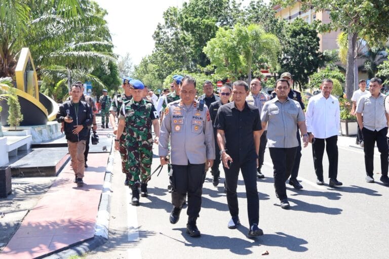 Ketua DPRA, Zulfadhli, mengapresiasi jajaran Polda Aceh atas keberhasilan mengungkap kasus peredaran narkotika dalam skala besar di Aceh.